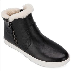 NWT Gentle Soul high top boots